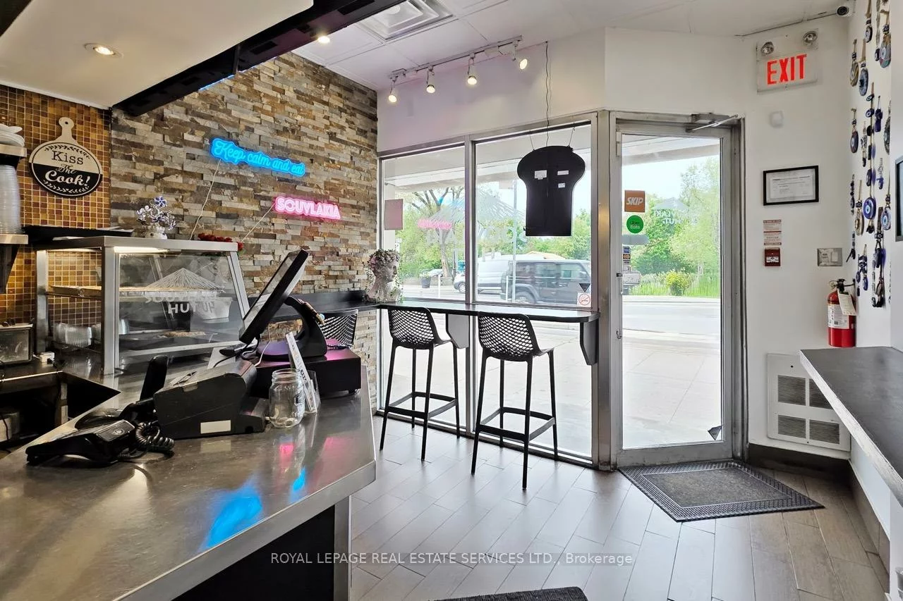 2184, Bloor, High Park North, Toronto