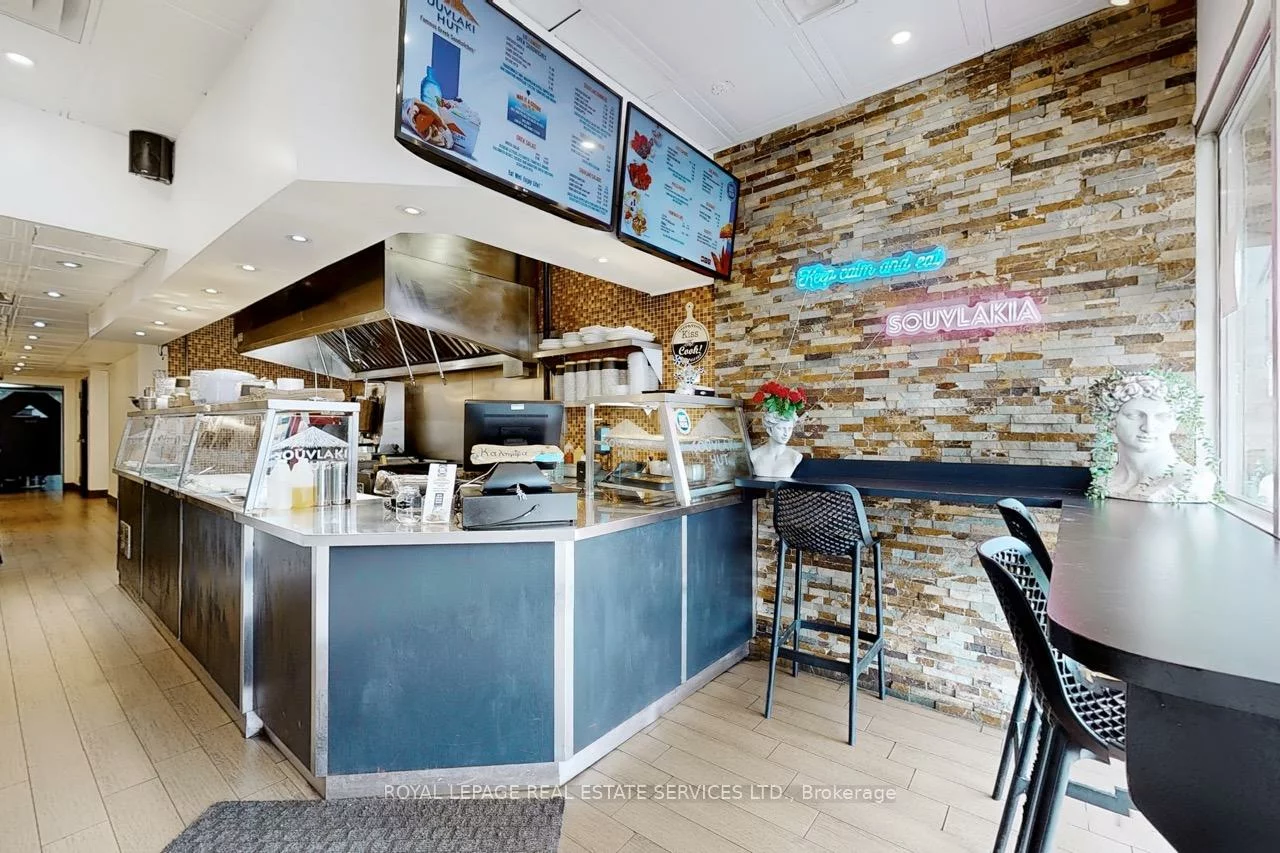 2184, Bloor, High Park North, Toronto