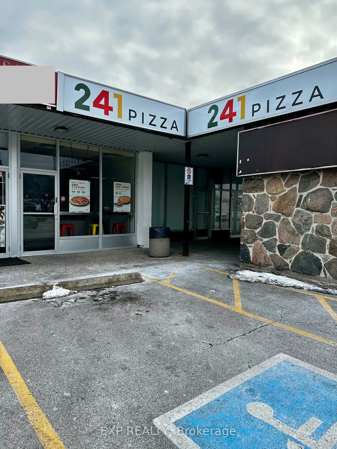 235, Dixon, Kingsview Village-The Westway, Toronto