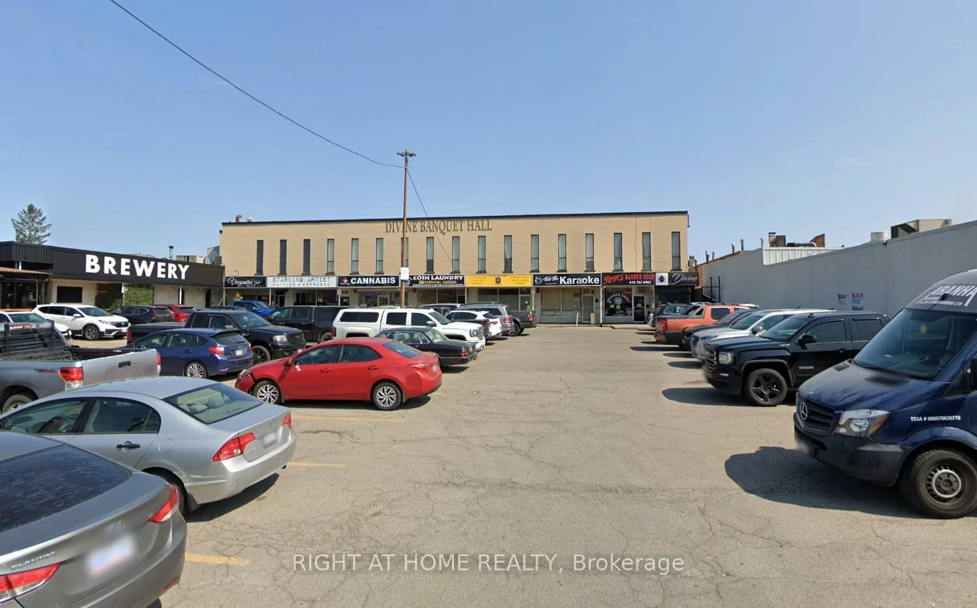 825, Runnymede, Runnymede-Bloor West Village, Toronto