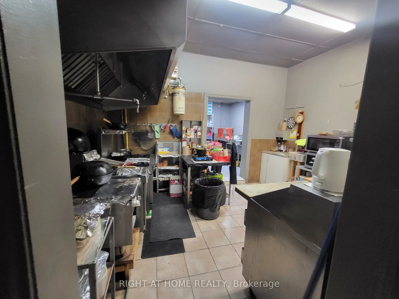 825, Runnymede, Runnymede-Bloor West Village, Toronto