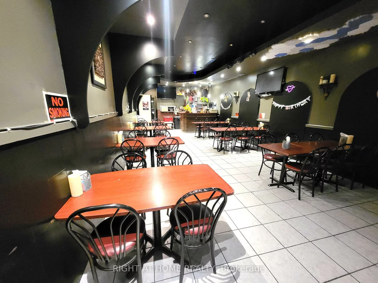 825, Runnymede, Runnymede-Bloor West Village, Toronto