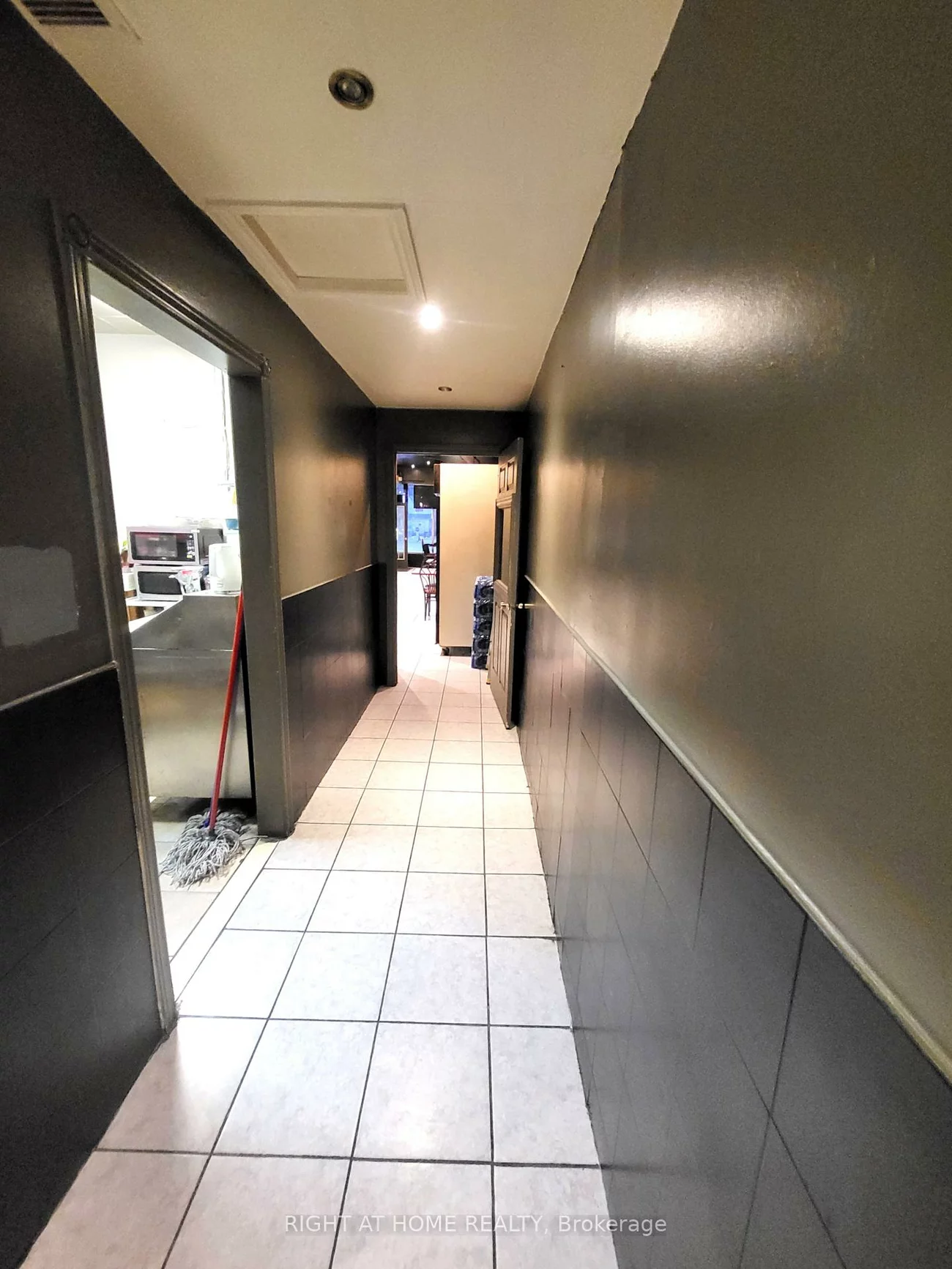 825, Runnymede, Runnymede-Bloor West Village, Toronto