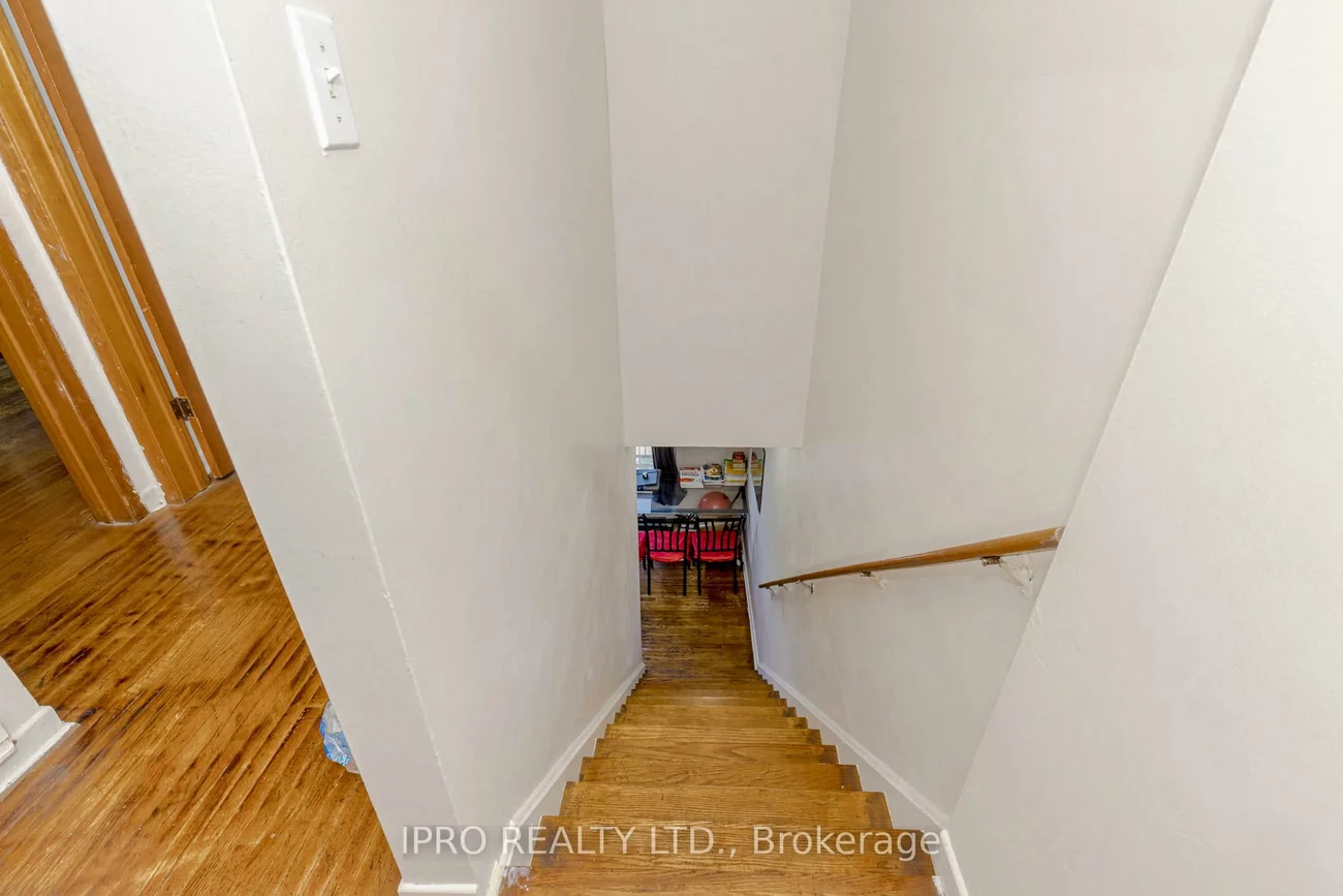 846, Wilson, Downsview-Roding-CFB, Toronto