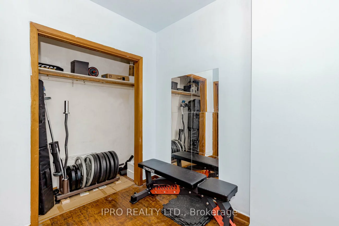 846, Wilson, Downsview-Roding-CFB, Toronto
