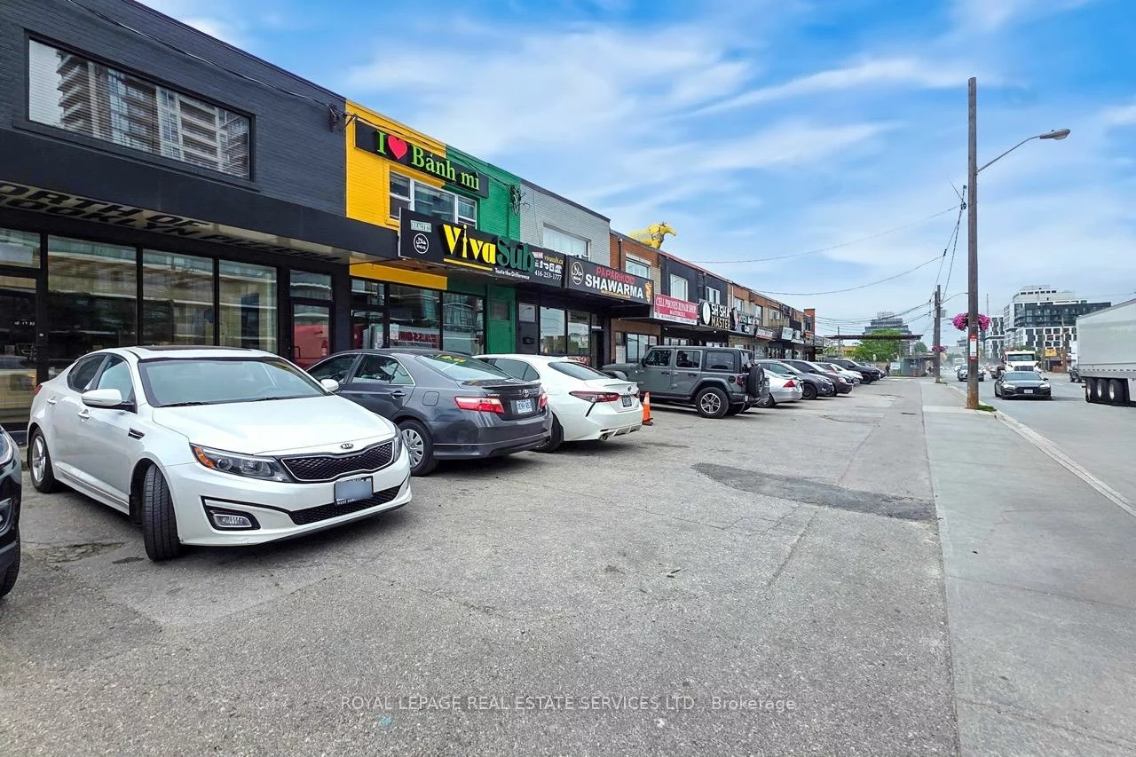 1176, The Queensway, Islington-City Centre West, Toronto