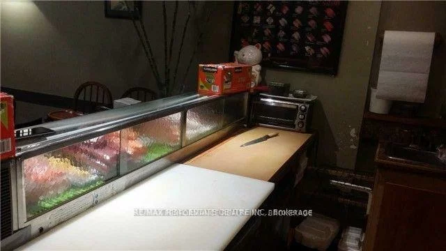 2384, Bloor, Runnymede-Bloor West Village, Toronto