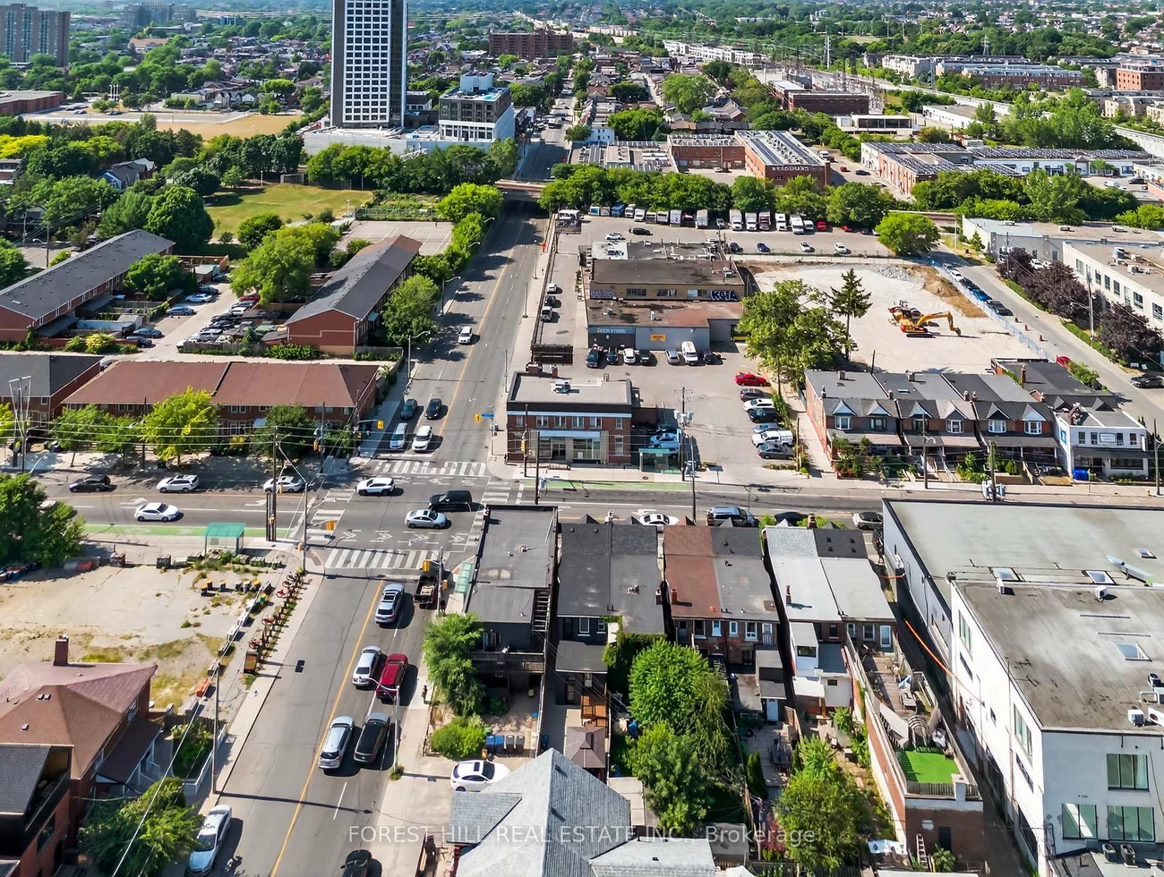 1502-1504, Dupont, Dovercourt-Wallace Emerson-Junction, Toronto