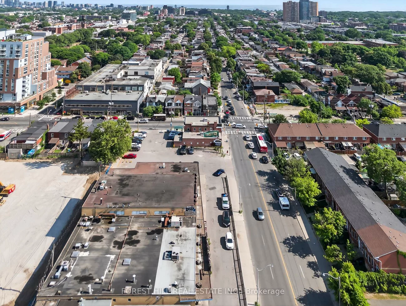 1502-1504, Dupont, Dovercourt-Wallace Emerson-Junction, Toronto