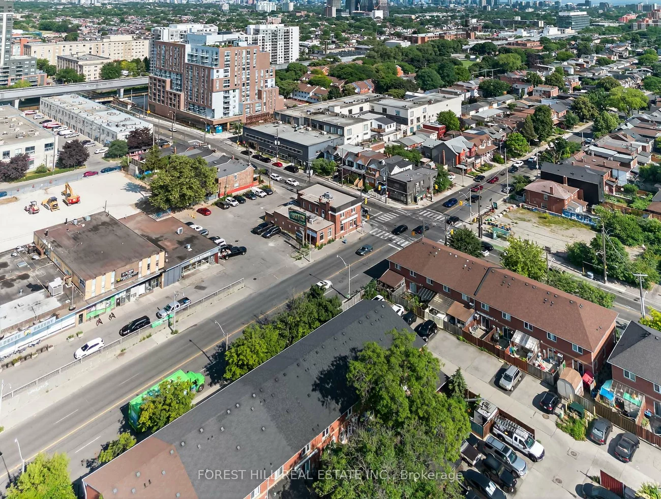 1502-1504, Dupont, Dovercourt-Wallace Emerson-Junction, Toronto