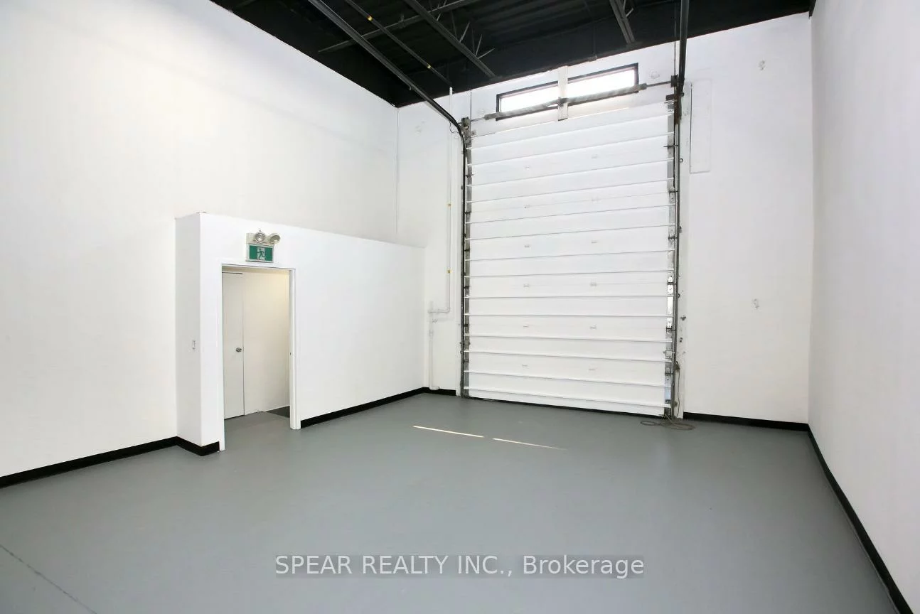 120, Norfinch, Black Creek, Toronto