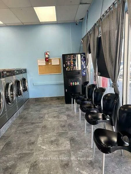 2891, Jane, Glenfield-Jane Heights, Toronto