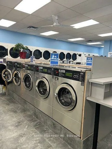 2891, Jane, Glenfield-Jane Heights, Toronto