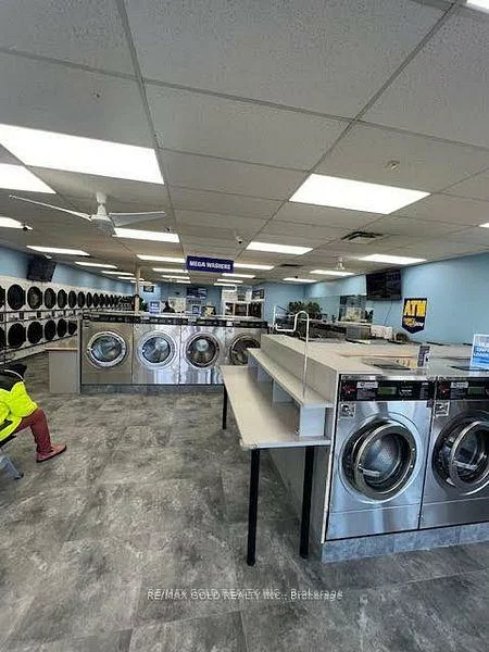 2891, Jane, Glenfield-Jane Heights, Toronto