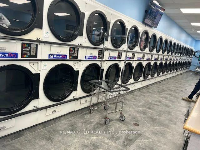 2891, Jane, Glenfield-Jane Heights, Toronto