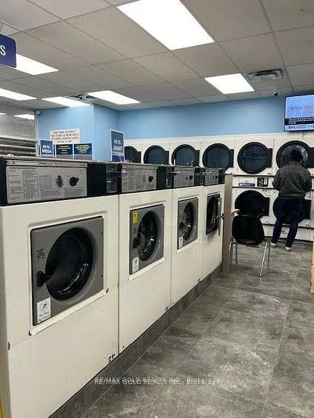 2891, Jane, Glenfield-Jane Heights, Toronto