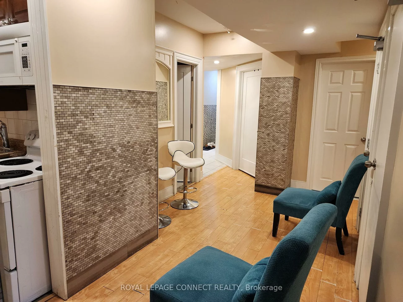191-3, Millwick, Humber Summit, Toronto