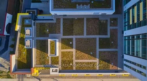 1275, Finch, York University Heights, Toronto