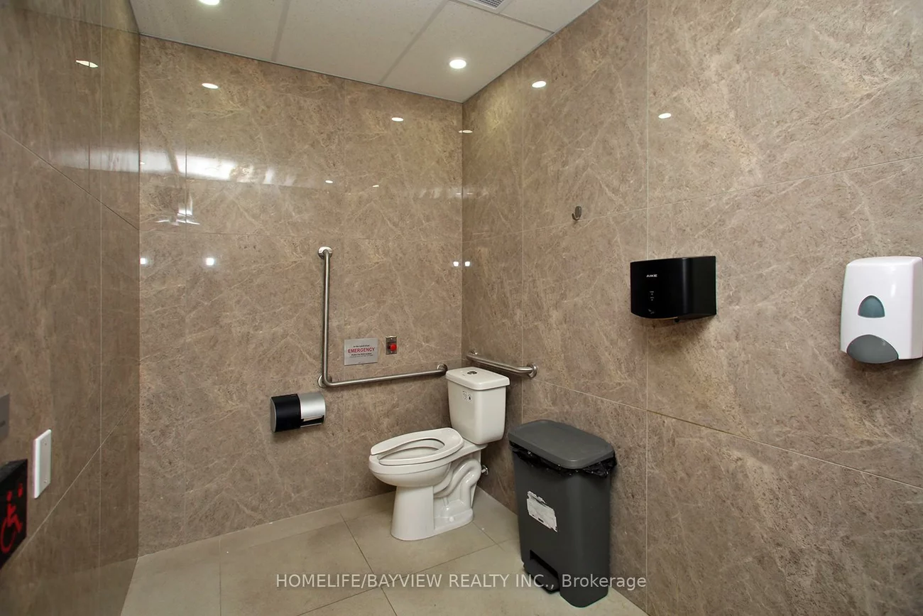 988, Albion, Thistletown-Beaumonde Heights, Toronto