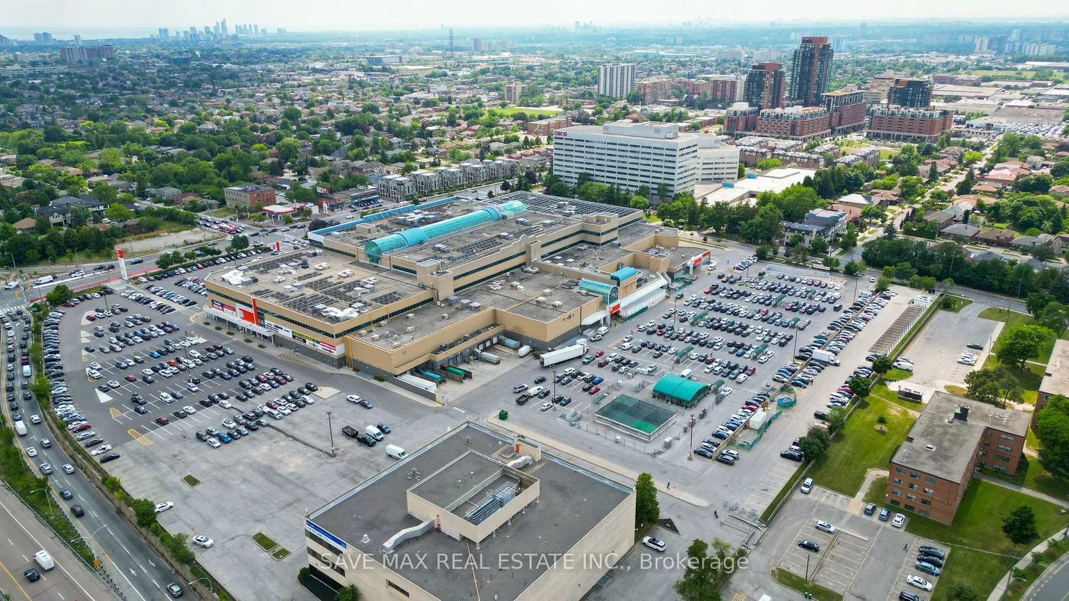 700, Lawrence, Yorkdale-Glen Park, Toronto