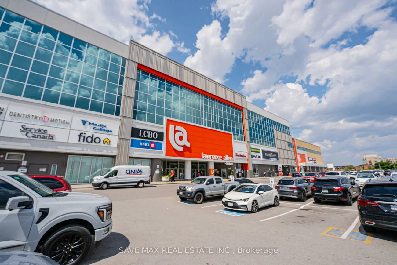 700, Lawrence, Yorkdale-Glen Park, Toronto
