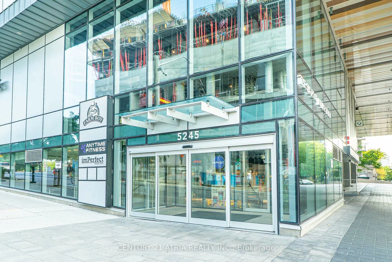5245, Dundas, Islington-City Centre West, Toronto