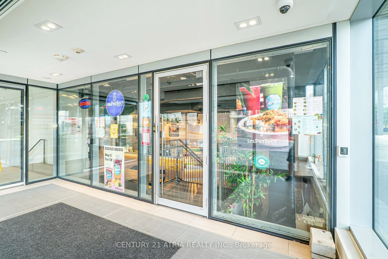 5245, Dundas, Islington-City Centre West, Toronto