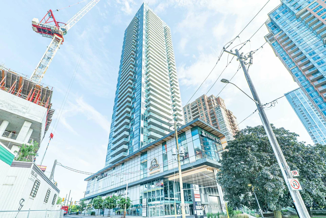 5245, Dundas, Islington-City Centre West, Toronto