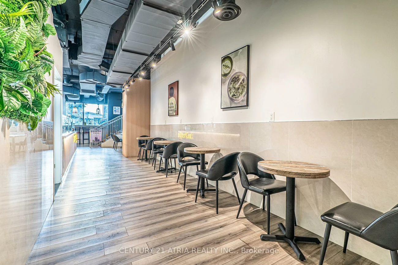 5245, Dundas, Islington-City Centre West, Toronto