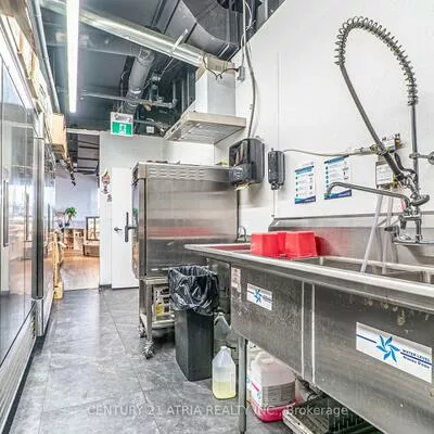 Commercial for sale, 5245, Dundas, Islington-City Centre West, Toronto