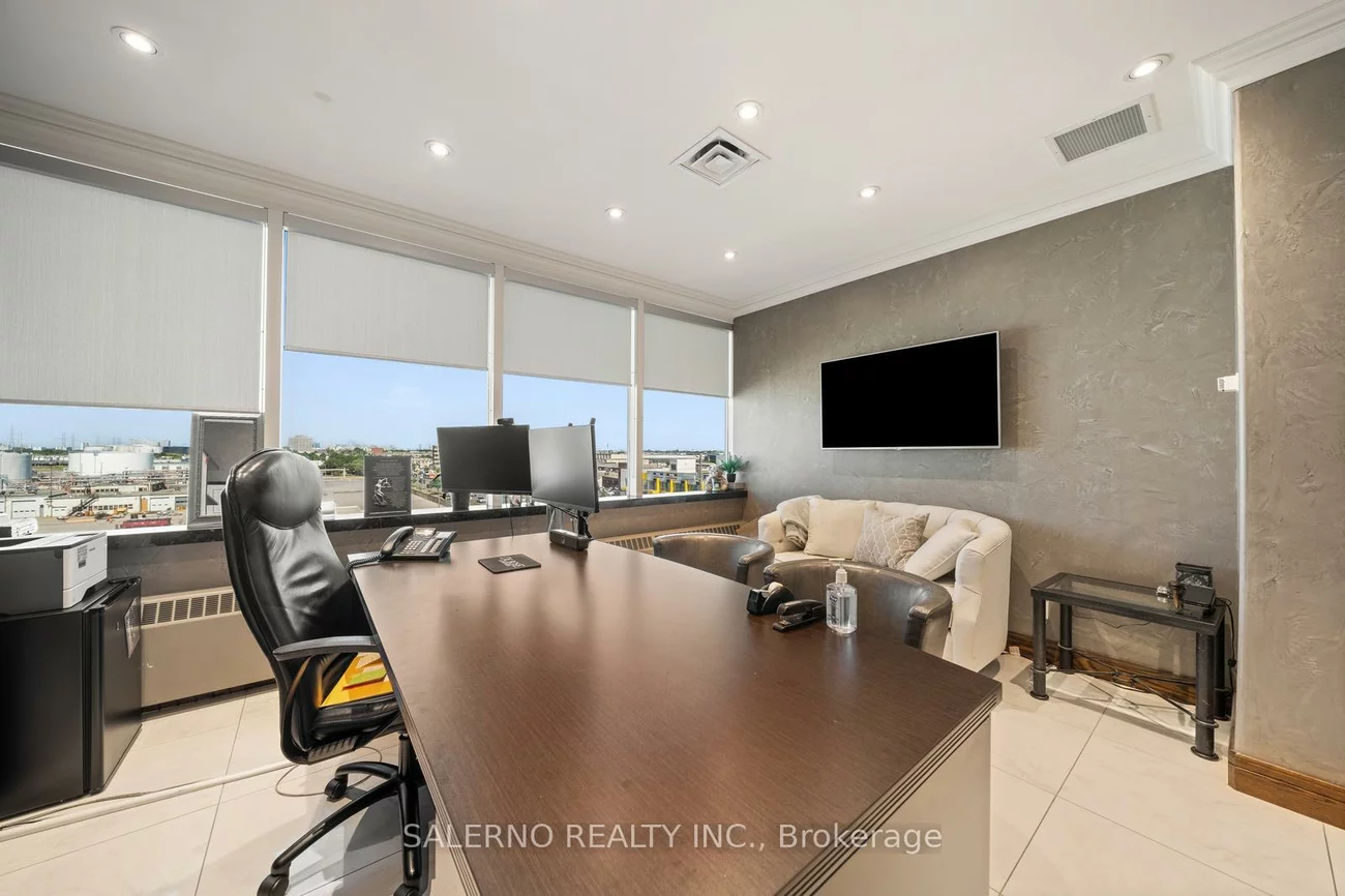 1280, Finch, York University Heights, Toronto