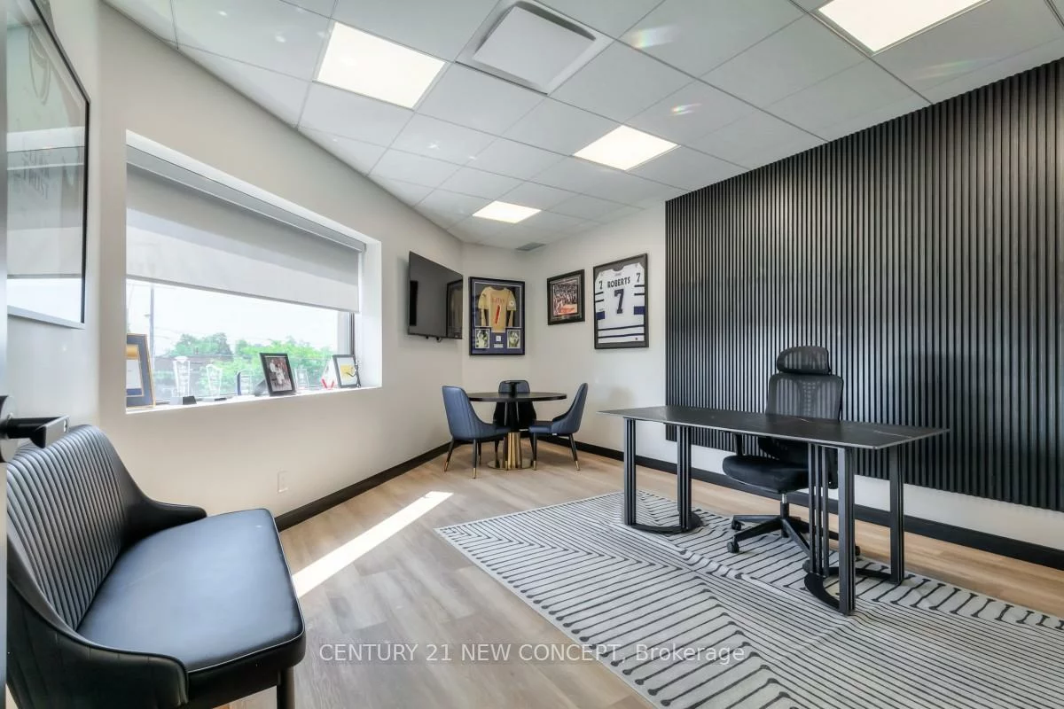 4250, Weston, Humber Summit, Toronto