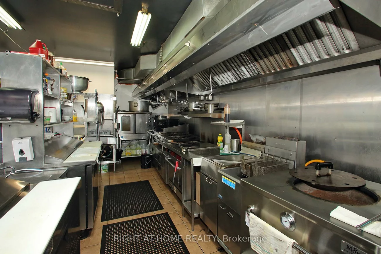 1370, St Clair, Corso Italia-Davenport, Toronto