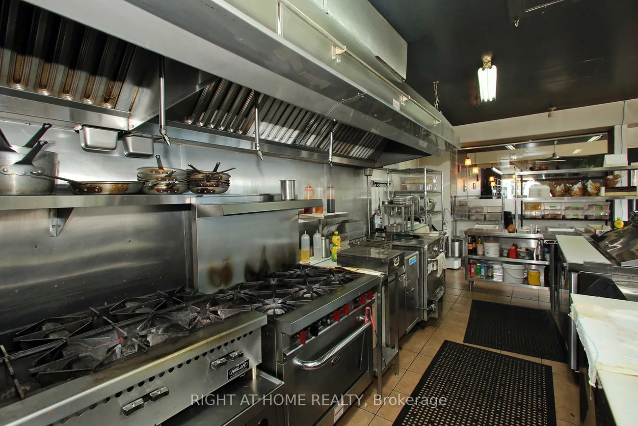 1370, St Clair, Corso Italia-Davenport, Toronto