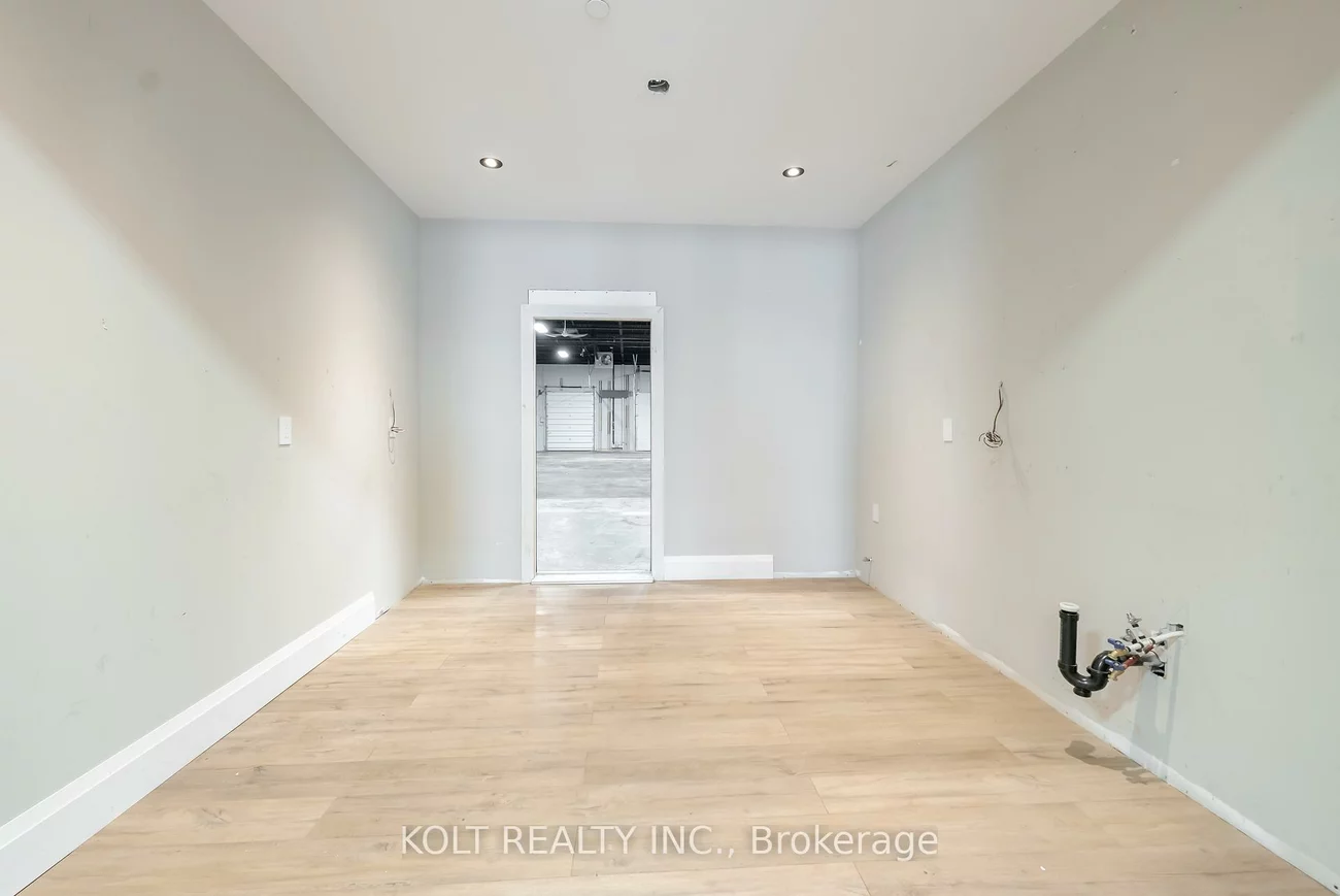 67, Westmore, West Humber-Clairville, Toronto