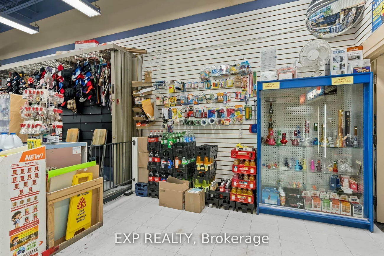 1530, Albion, Mount Olive-Silverstone-Jamestown, Toronto