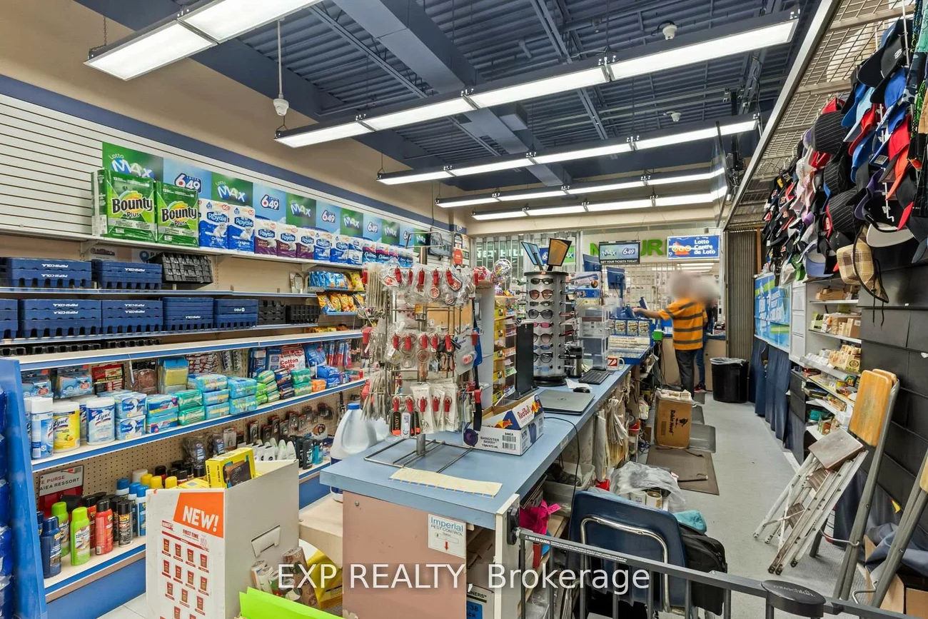 1530, Albion, Mount Olive-Silverstone-Jamestown, Toronto