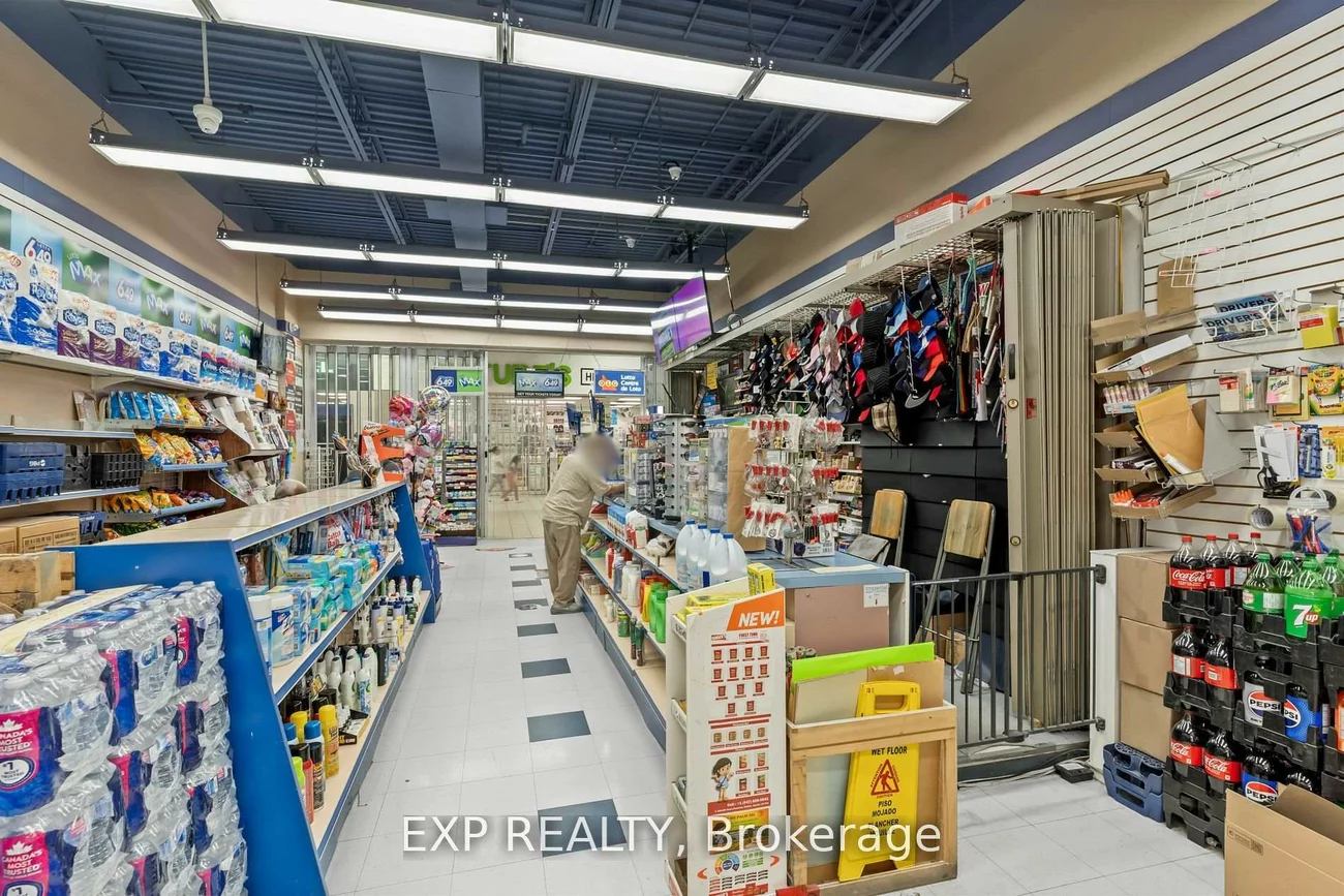 1530, Albion, Mount Olive-Silverstone-Jamestown, Toronto