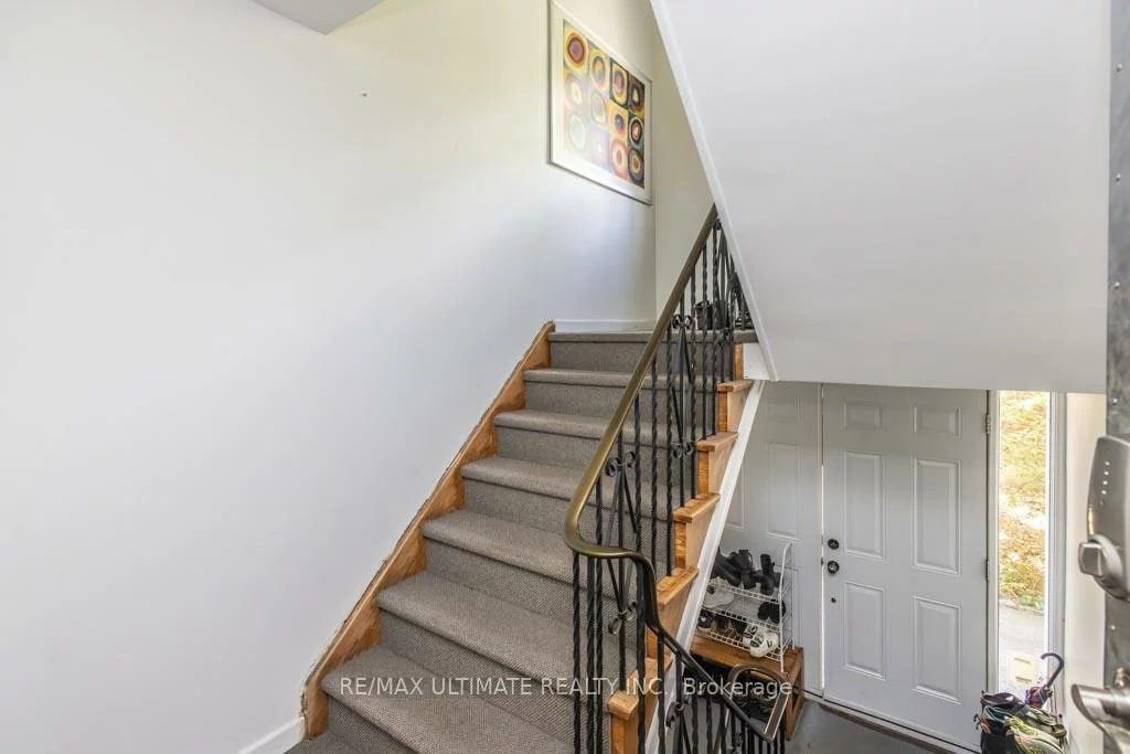 39, Laws, Junction Area, Toronto