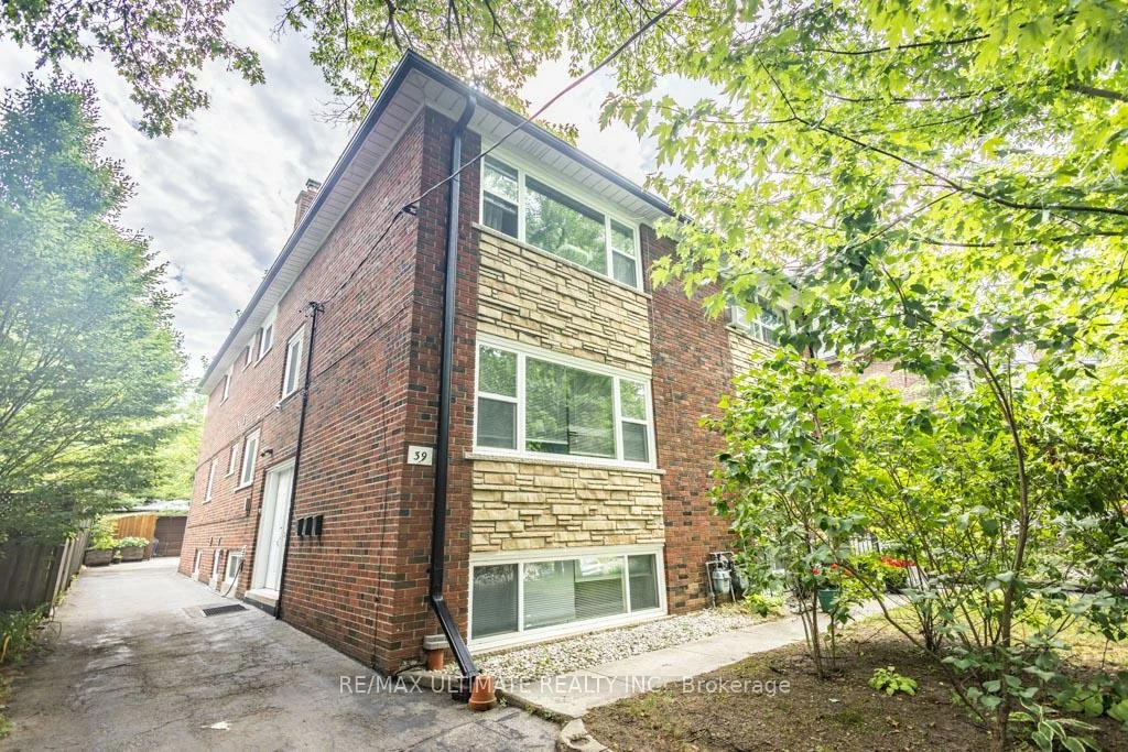 39, Laws, Junction Area, Toronto