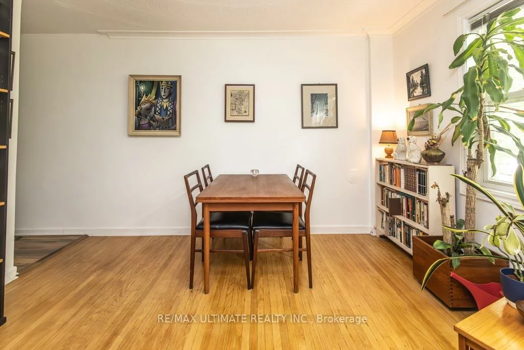 39, Laws, Junction Area, Toronto