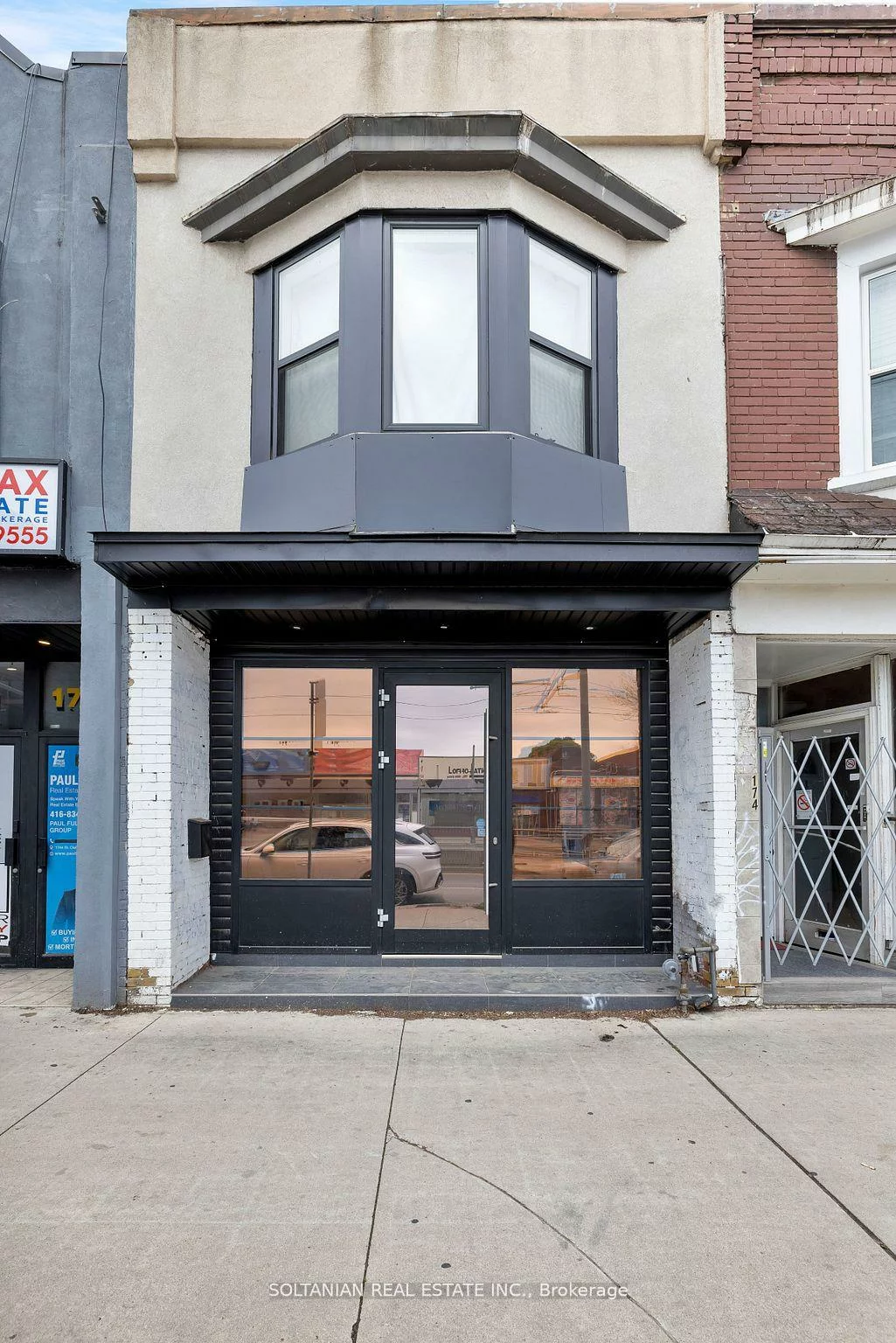 1742, St Clair, Weston-Pellam Park, Toronto
