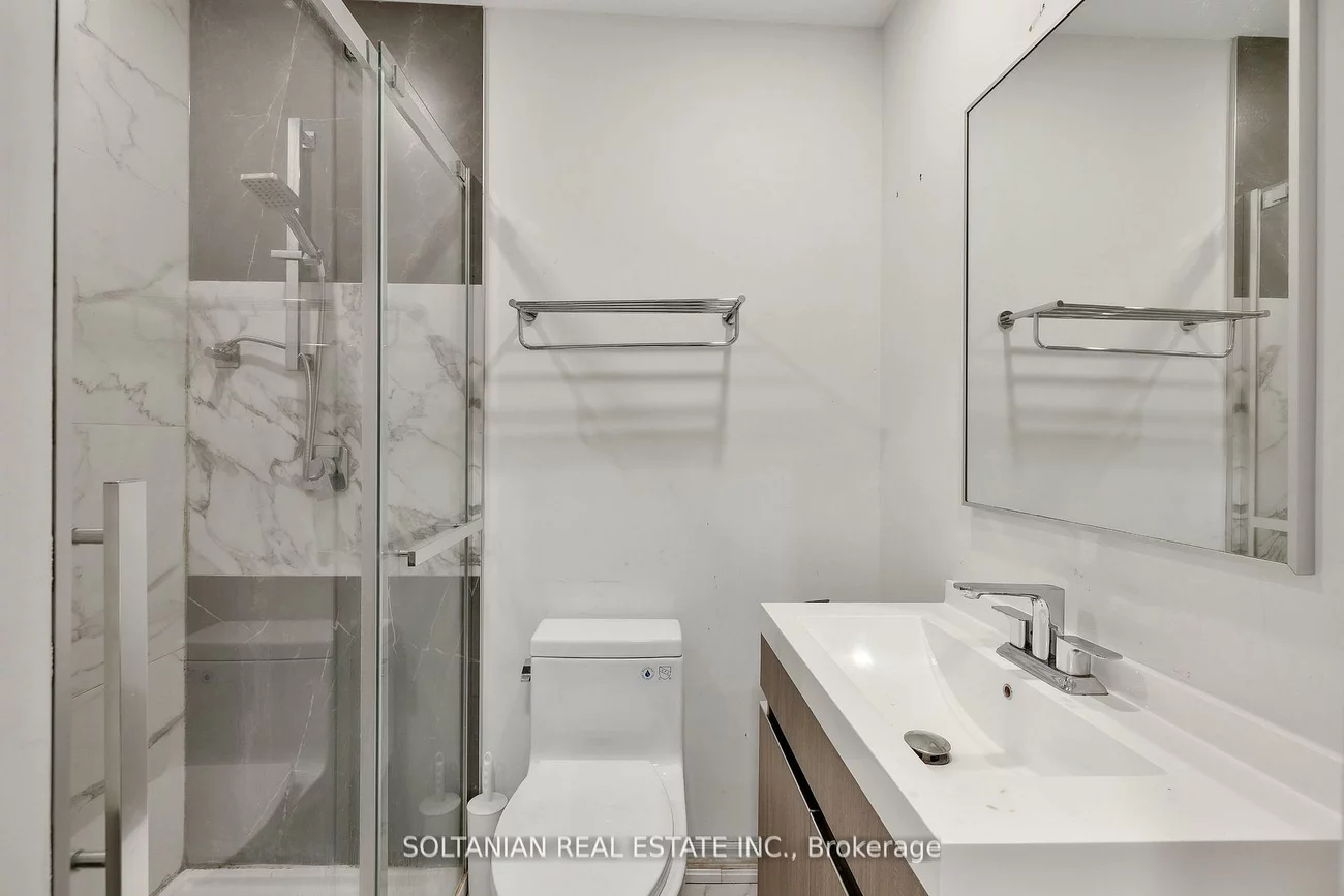1742, St Clair, Weston-Pellam Park, Toronto
