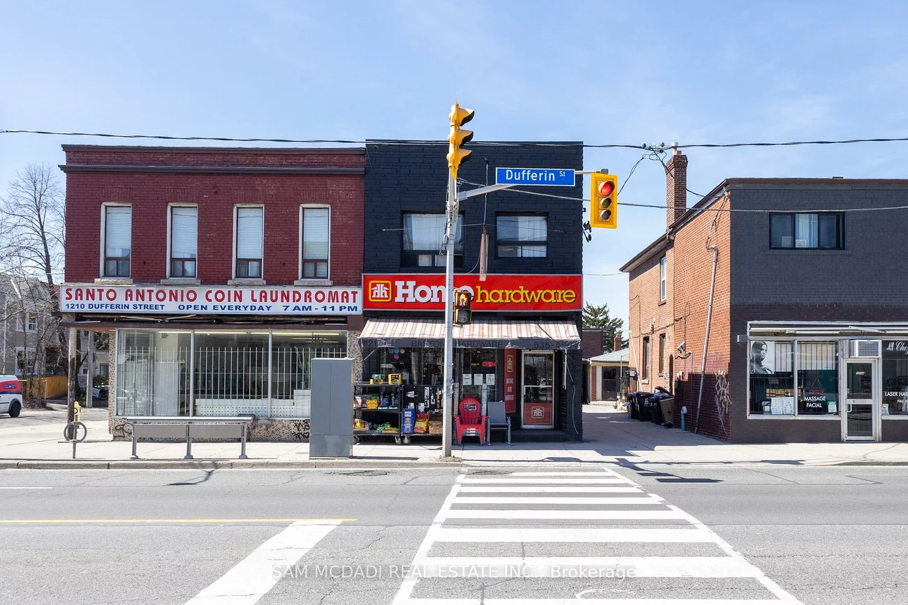 1212, Dufferin, Dovercourt-Wallace Emerson-Junction, Toronto