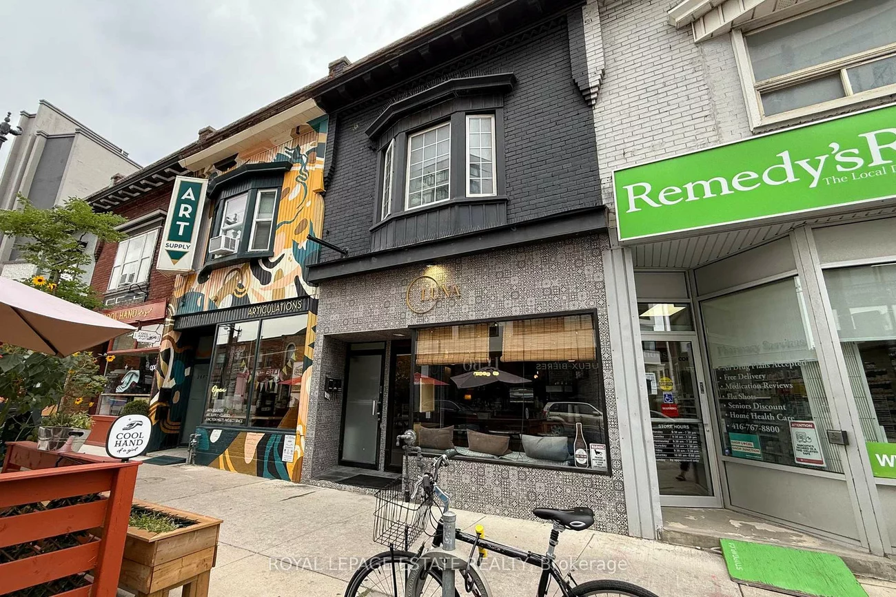 2800, Dundas, Junction Area, Toronto