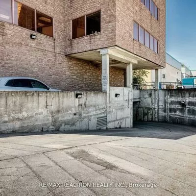 1018, Finch, York University Heights, Toronto