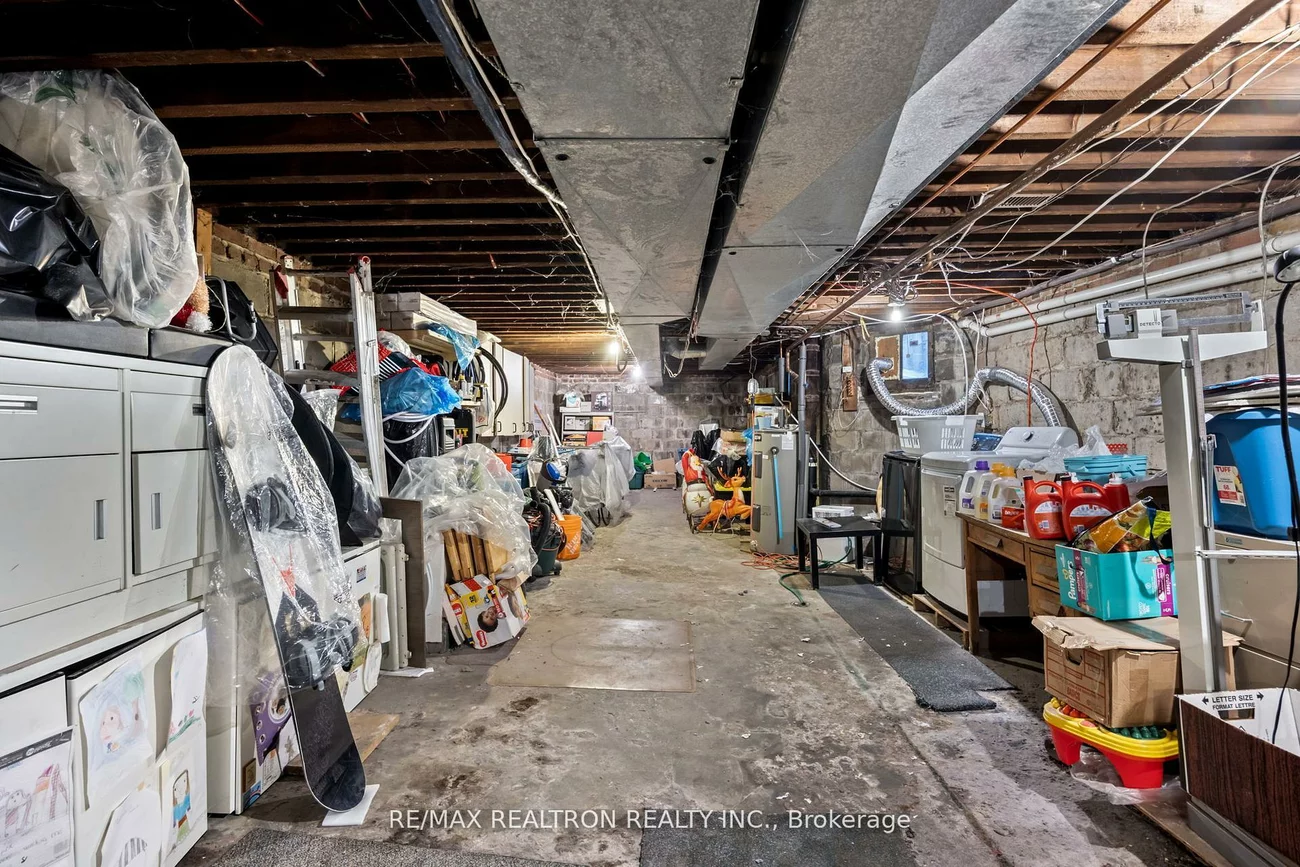 1611, Bloor, High Park-Swansea, Toronto