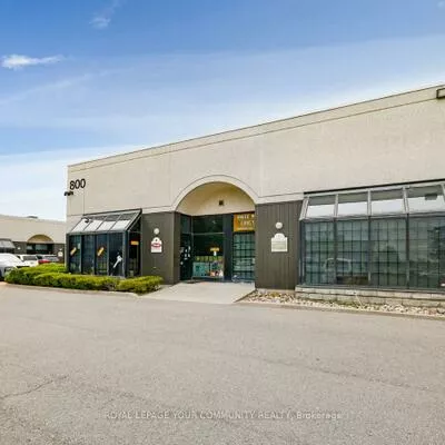 800, Petrolia, York University Heights, Toronto