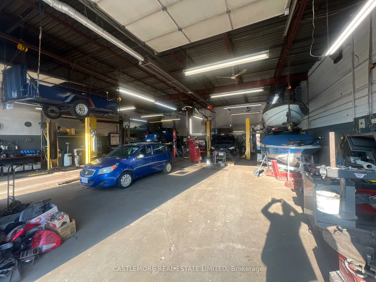 148, limestone, York University Heights, Toronto