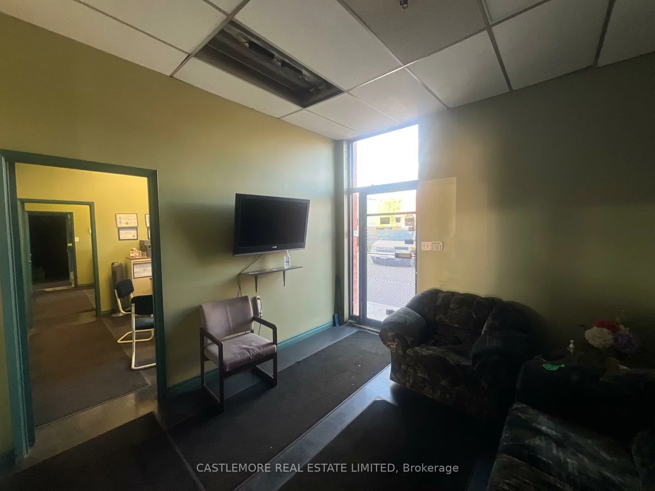 148, limestone, York University Heights, Toronto